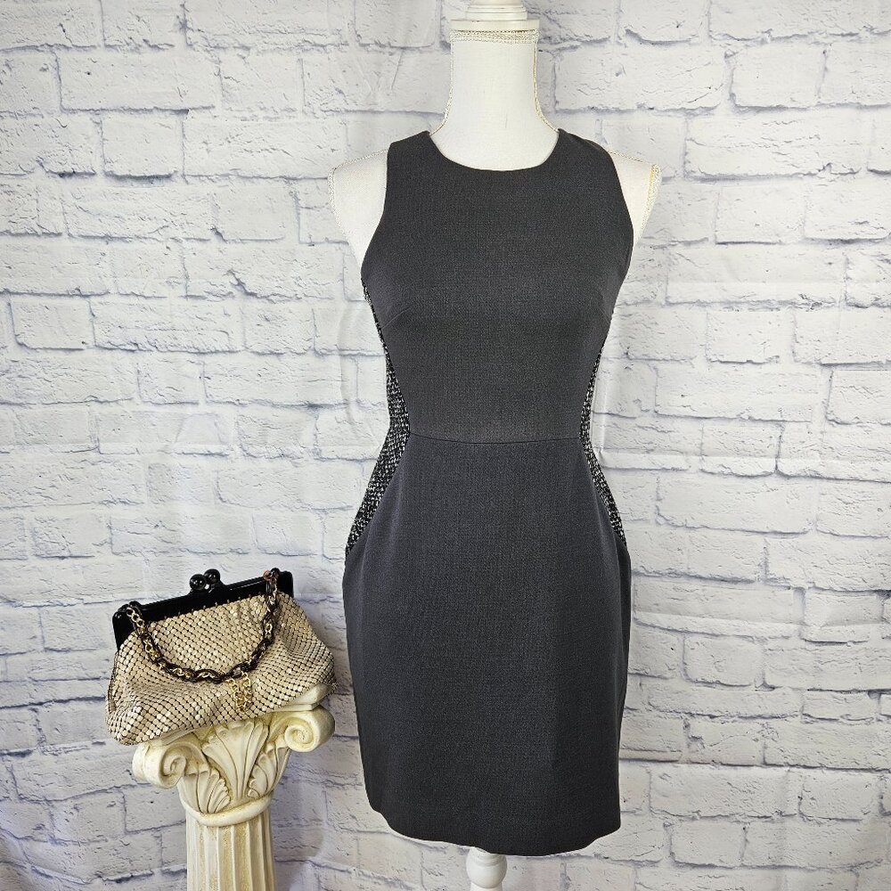 NWT Banana Republic Size 2P Petite Gray Sleeveless Sheath Dress Tweed Side Panel